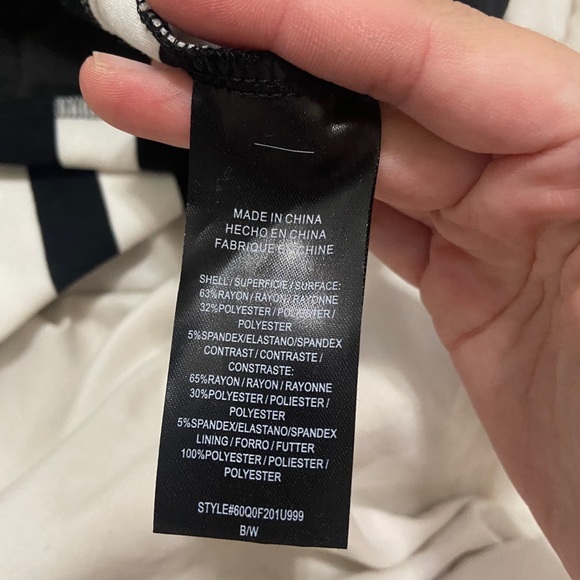 BEBE nwot striped chevron b&w tank top with zipper - Picture 7 of 7